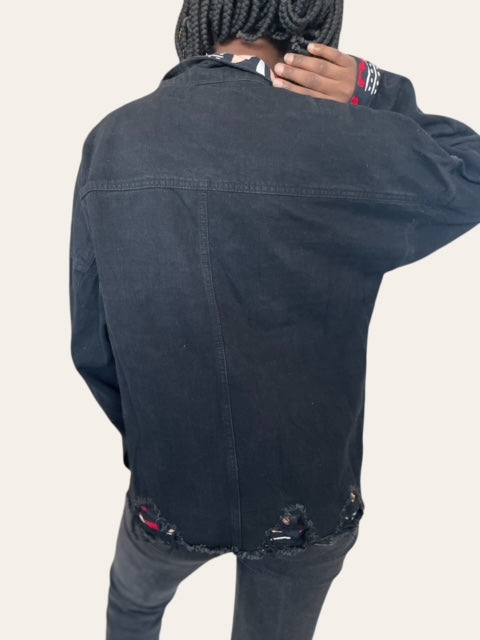 Chemise en jean noir motif Lipé