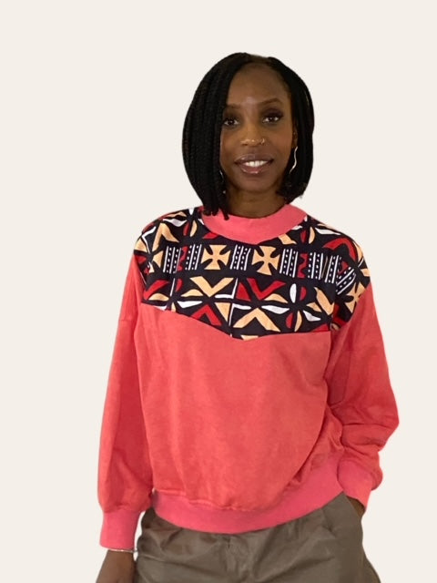 Pull femme motif lipé